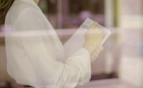 �Ÿ������������建���۾���ʹ