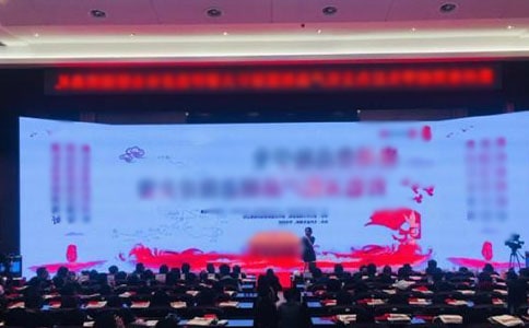 �佱����У��������