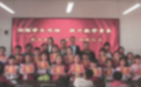 ���ô���̬���Ը�(��ѡ8ƪ)