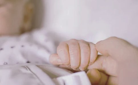 ��������ҽѧ֤��ί����