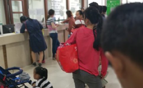 �Һ��շ�ҽ��ҽ���ܽ᷶�ģ�ͨ��10ƪ��