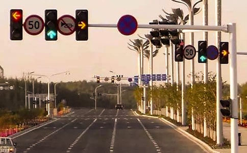 小班红绿灯活动反思