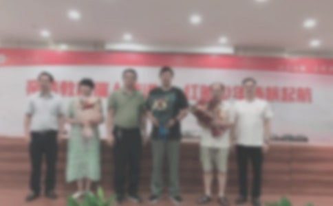 ���ݻ��ͻ��´�