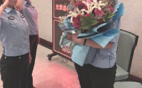 ���ͻ�����