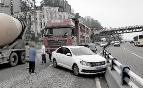 汽车交通事故反思材料