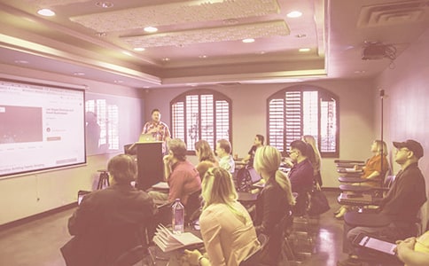 ���Ͻ�ѧ��չ����㱨(15ƪ)