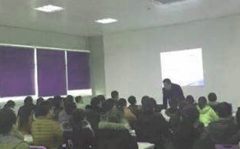 ���̴������ξ�Ƹ�ݽ���