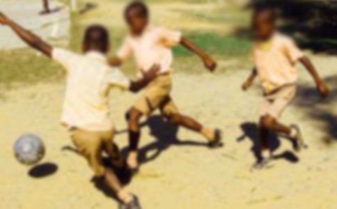 ���к�Ů�����̰�