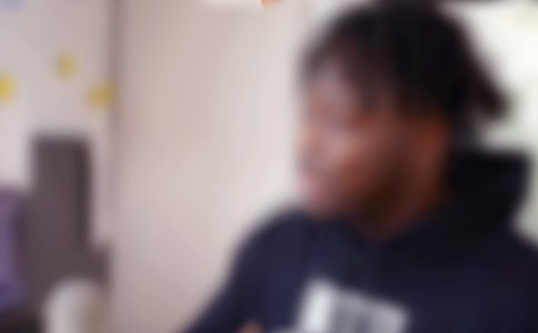 ����Ů����ͬ�̰�