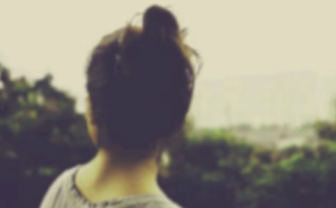 Ů����������С��ʶ