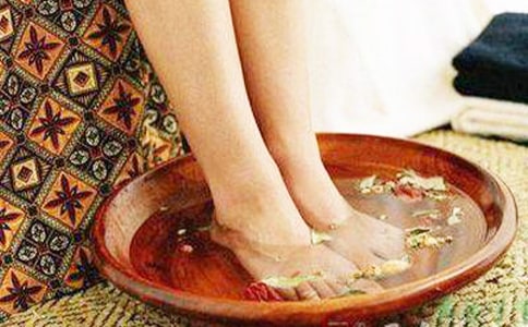 ��Ҷ�ݽŵĹ�Ч������