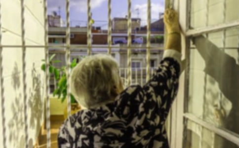 月亮婆婆喜欢我中班教案