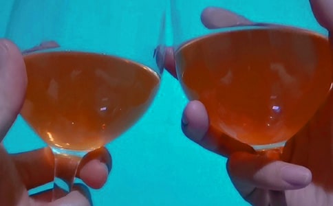 ���Ѿƻ�����ʶ֮��λ�����������