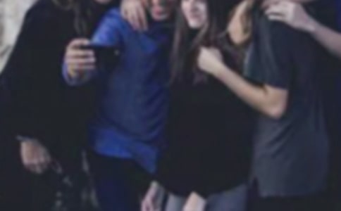 ��ȫ���������Ŵ����ƶ�