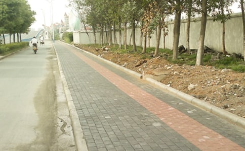 人行道违章停车管理