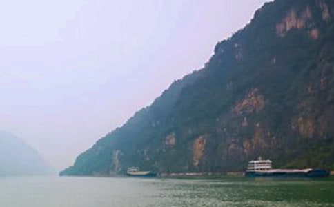 有关三峡的赏析