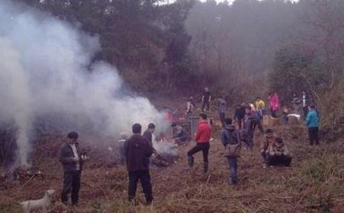 ѧ��ɨĹ�����