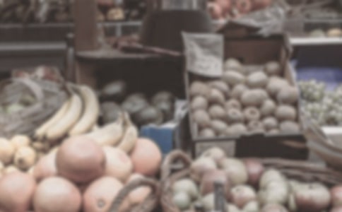 �й�ҵ��Ա���г��ļ���