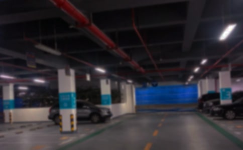 ͣ���������ƶ�