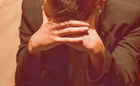 �Ƹ���������λ���ƺ�ͷ��