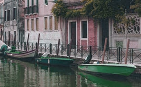 关于《威尼斯的小艇》教案合集9篇