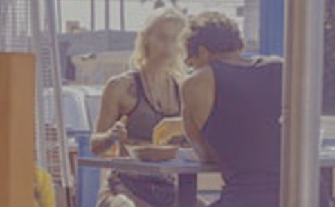 ���׻�����