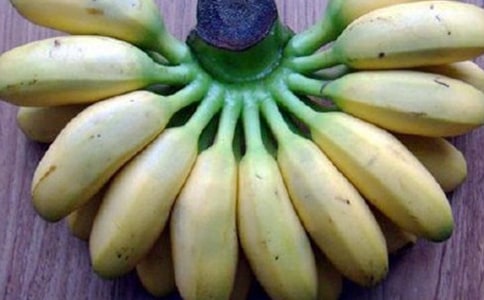 巧用香蕉缓解眼睛干涩