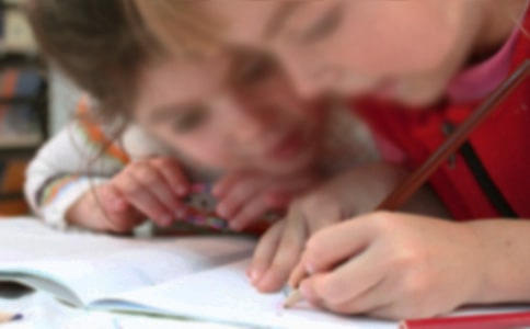 Сѧ�������У�ƶ�