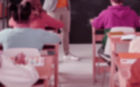 �����½���:��ѧ���µ����