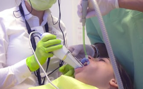 小班语言牙医有蛀牙教案