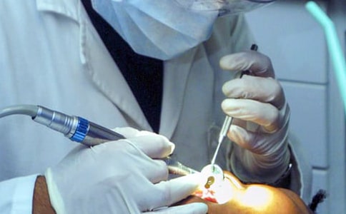 �а����Խ̰����������� ��ҽ���½̰�����ѧ��˼