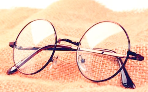 �����۾���ʵϰ����