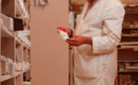 ҩ��ʦ����ҽ��С��