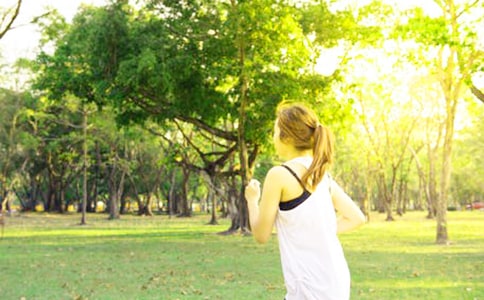 ���˶�Ա���̬���Ը�(����6ƪ)