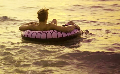 周末暖场活动方案