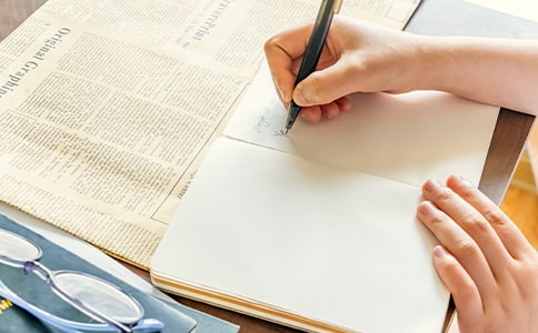 (优选)介绍书包作文300字