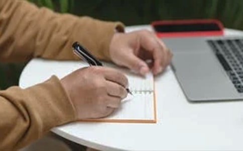 【精品】介绍书包的作文3篇