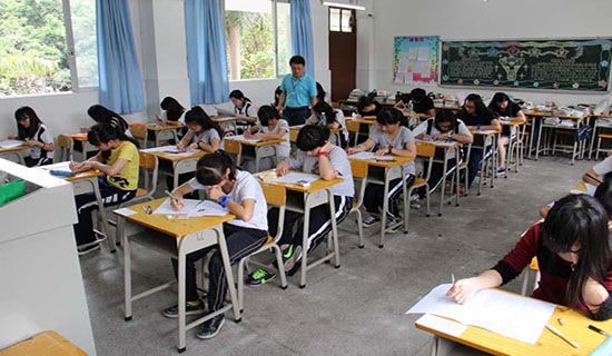 ���п��Զ�Ա�����ݽ���